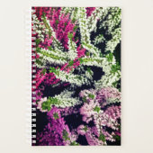 Witte, roze en paarse bloemen planner (Voorkant)