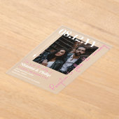 Witte Roze Pijl Typografie Fotobruiloft Acryl Uitnodigingen (Laagn)