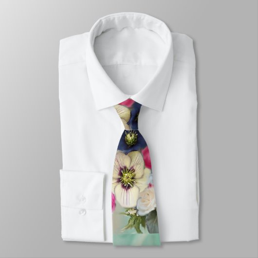 WITTE ROZE ROZEN, ANEMONEN BLOEMEN, AQUA BLAUWE BL STROPDAS (Gebonden)