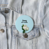 witte rozen aangepaste naam op blauw ronde button 7,6 cm (In situ)
