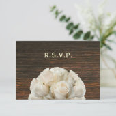 Witte Rozen & Barnwood Rustieke Bruiloft RSVP (Staand voorkant)