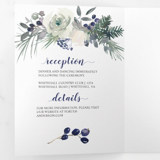 Witte rozen, blauwe bessen, pijnnaalden | drieluik uitnodiging (Binnenzijde eerst)