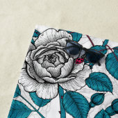 Witte rozen en ladybugs strandlaken (In situ)