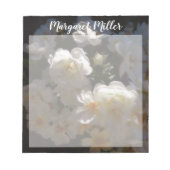 Witte rozen gepersonaliseerd notitieblok (Voorkant)