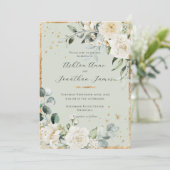 Witte Rozen Gouden Salie Groene Elegante Bruiloft Kaart (Staand voorkant)