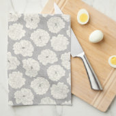 Witte rozen op lichtgrijs - naadloos patroon. theedoek (Quarter Fold)