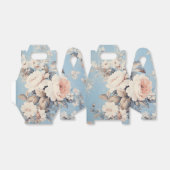 Witte Rozen op rustieke blauwe achtergrond Bedankdoosjes (Uitgevouwen)