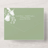 Witte rozen op 'Sage All in One Wedding Invite' Uitnodiging (Achterkant)