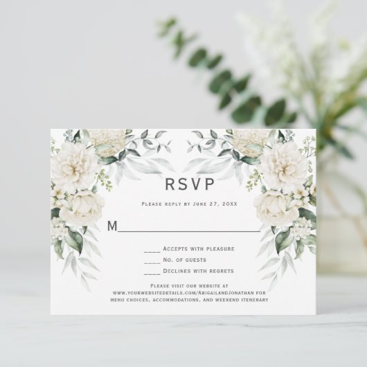 Witte rozen, pioenen Eucalyptus RSVP Kaart (Staand voorkant)