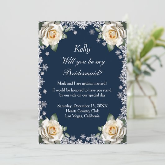 Witte Rozen Sneeuwvlok Kerst Bruidsmeisje Kaart (Staand voorkant)