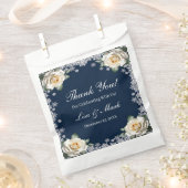 Witte Rozen Sneeuwvlok Kerstbruiloft Bedankzakje (Geknipt)