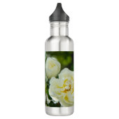 Witte rozen voor positieve uitslag waterfles  (Links)