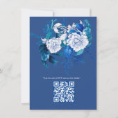 Witte rozenbloemen op blauw patroonpapier kaart (Achterkant)