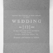  witte rozenroos met een grijze bruiloft drieluik uitnodiging (Binnenkant midden)