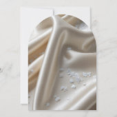 Witte Satijnen Rozen en Pioen Bruiloftsfeest Kaart (Achterkant)