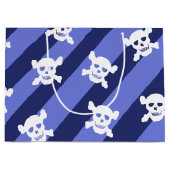 Witte schedel en dwarsbeenderen op blauwe strepen groot cadeauzakje (Voorkant)