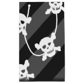 Witte schedel en kruisbeenderen op zwarte strepen klein cadeauzakje (Achterkant)