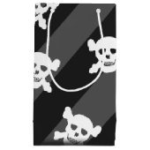 Witte schedel en kruisbeenderen op zwarte strepen klein cadeauzakje (Voorkant)