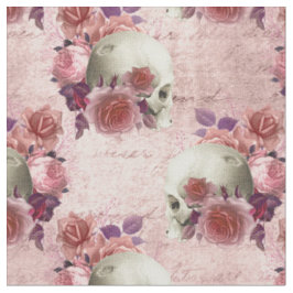 Witte schedels, roze rozen en kromme stof
