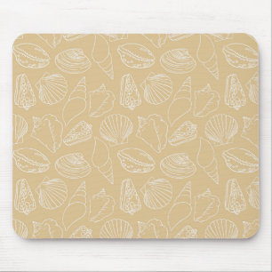 Witte schelpen op zand beige muismat