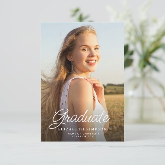 witte script afstuderen aankondiging foto kaart (Staand voorkant)