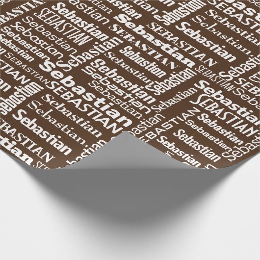 Witte SEBASTIAN naam op bruin Cadeaupapier (Hoek)