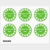 Witte Shamrocks Rand Voeg Tekst Toe Ronde Sticker (Vel)