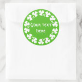 Witte Shamrocks Rand Voeg Tekst Toe Ronde Sticker (Tas)