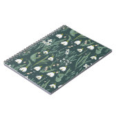 Witte sneeuwklokjes bloemen op groen notitieboek (Linkerzijde)