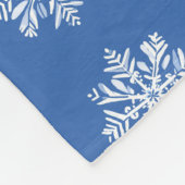 Witte Sneeuwvlok op Blauw Kerstmis Vakantie Patroo Fleece Deken (Hoek)