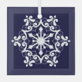 Witte sneeuwvlok op donkerblauwe glazen sierbloem glas ornament (Voorkant)