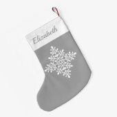 Witte  sneeuwvlok op grijs met aangepaste naam kleine kerstsok (Achterkant (Hangend))