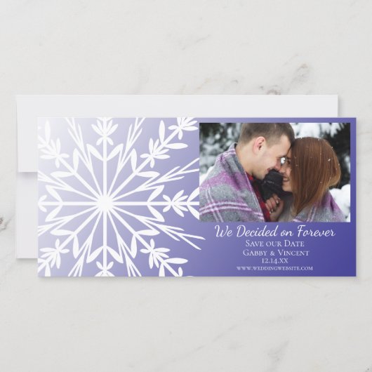 Witte sneeuwvlok op Paarse winterbruiloft Save The Date (Voorkant)