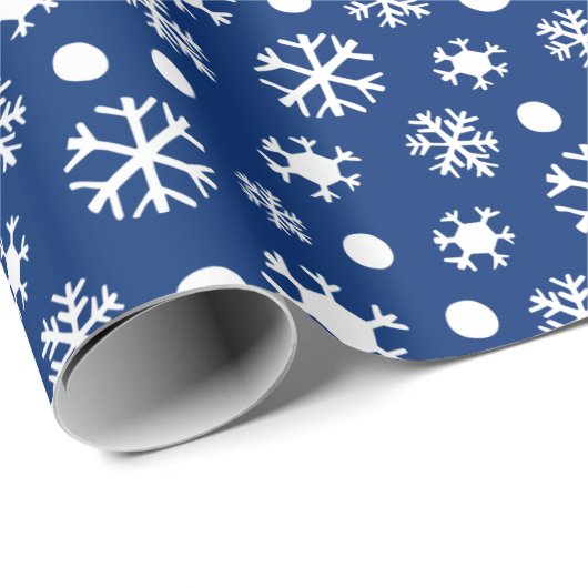Witte Sneeuwvlokken Modern Donkerblauw Kerstmis Cadeaupapier (Rol Hoek)