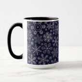 Witte sneeuwvlokken op blauw mok (Links)