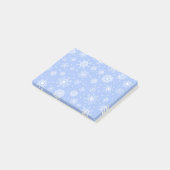 Witte sneeuwvlokken op blauw post-it® notes (Schuin)
