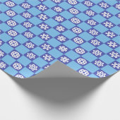 Witte sneeuwvlokken op blauw raster cadeaupapier (Hoek)