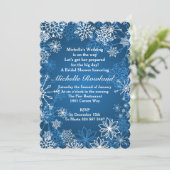 Witte sneeuwvlokken op blauw Vrijgezellenfeest Kaart (Staand voorkant)