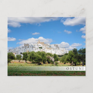 Witte stad Ostuni, briefkaart van de bar in Puglia