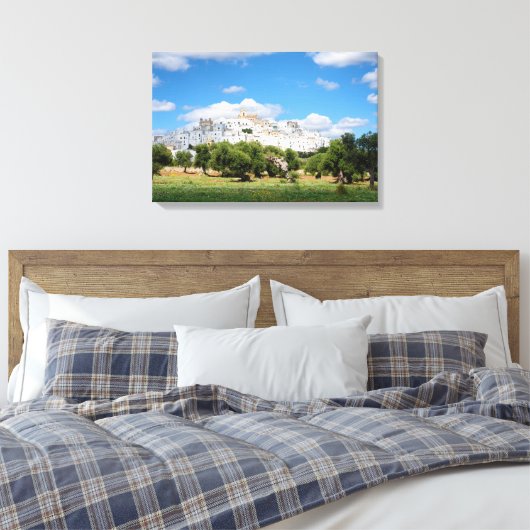 Witte stad Ostuni met olijfbomen, Puglia canvas (Insitu (Slaapkamer))