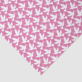 Witte stieren vliegend roze tissuepapier (Detail)