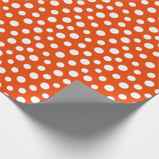 Witte Stippen op helder Oranje omslagpapier Cadeaupapier (Hoek)