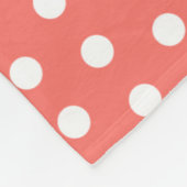 Witte stippen patroon op levend koraal fleece deken (Hoek)