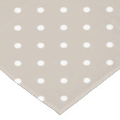 Witte Stippenpatroon Op Beige Achtergrond Tafelkleed (Gekanteld)