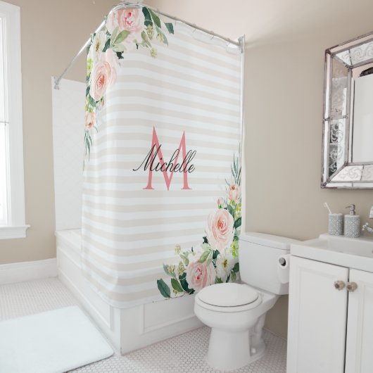 witte strepen blozen florale monogram douchegordij douchegordijn (In situ)