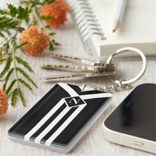 Witte Stripes en Chevrons op zwart met monogram Sleutelhanger (Voorkant Rechts)