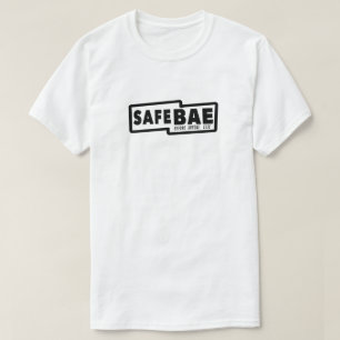 Witte T-shirt met zwarte logo
