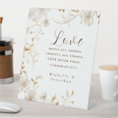 Witte Tan Bloemen Liefde Nooit Falen Bijbel Bruilo Reclamebord Met Voetstuk (Insitu)