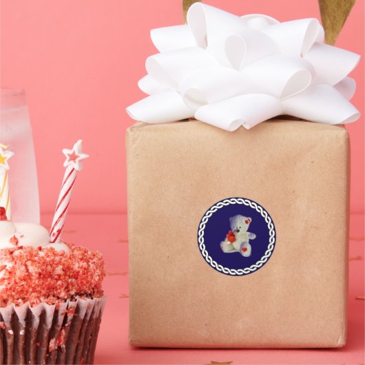 Witte teddybeer, witte cirkel lijst, ronde sticker (Feest)