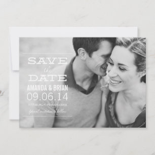 Witte tekst foto save the date aankondiging